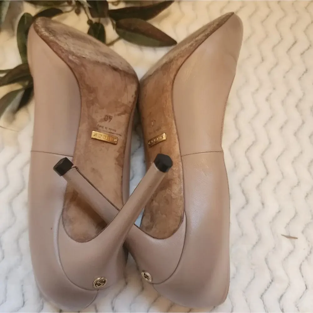 GUCCI BEIGE LEATHER PUMP SIZE 40 WITH BOX & DUSTBAG